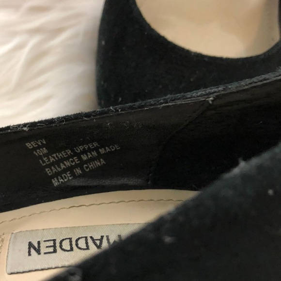 Steve Madden Black Round Toe Suede Pump Size 10 - Picture 3 of 6
